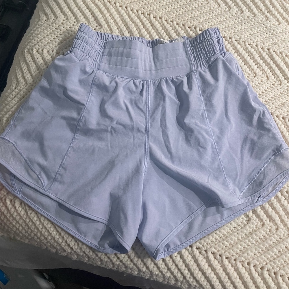 Lululemon size 4 Hotty Hot high waisted